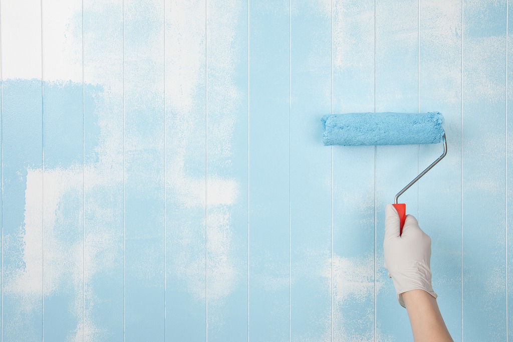 雨漏りやカビ汚れを外壁塗装で防ぐことはできる？